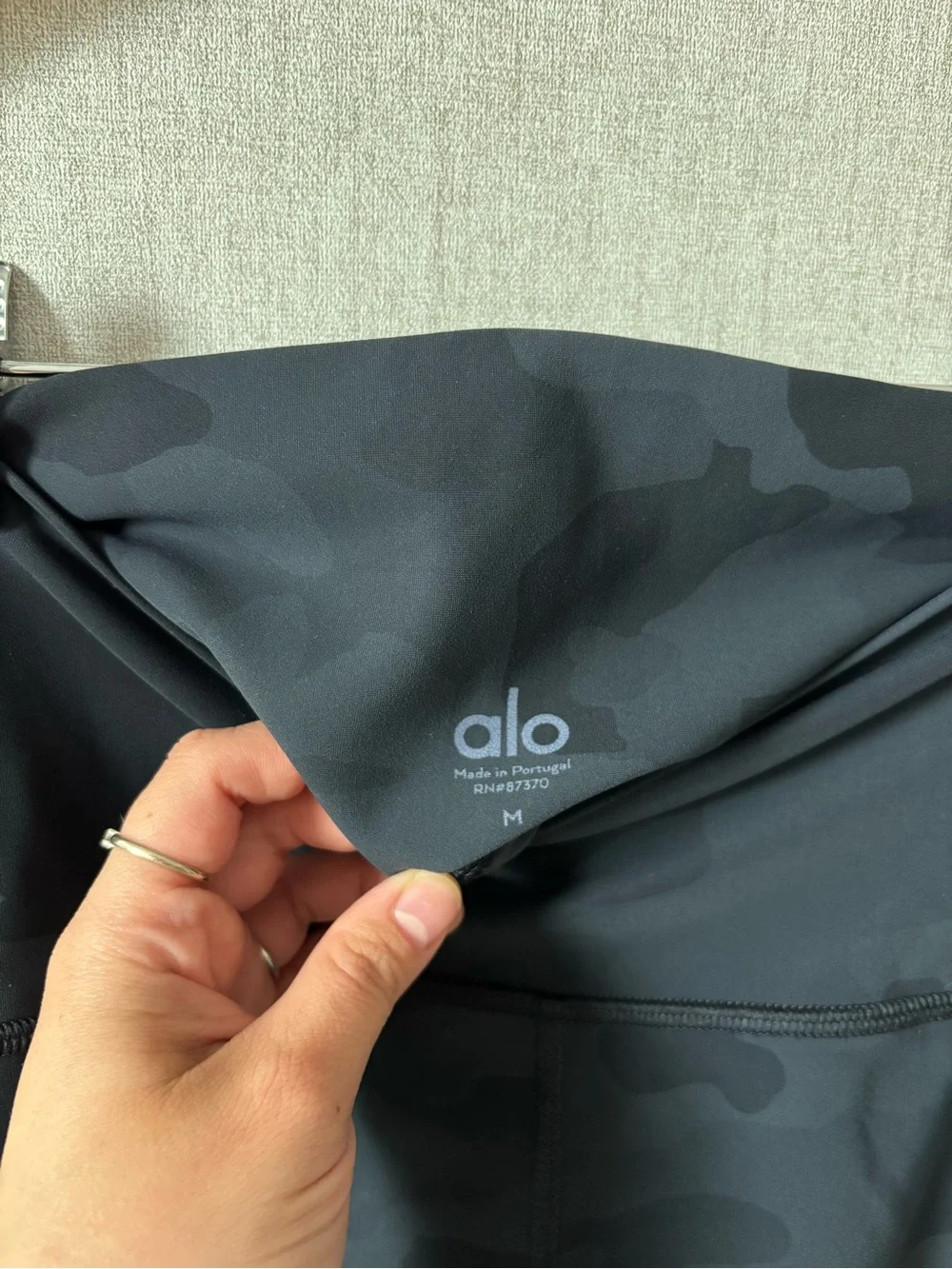 ALO Yoga Black Camo Kids Leggings