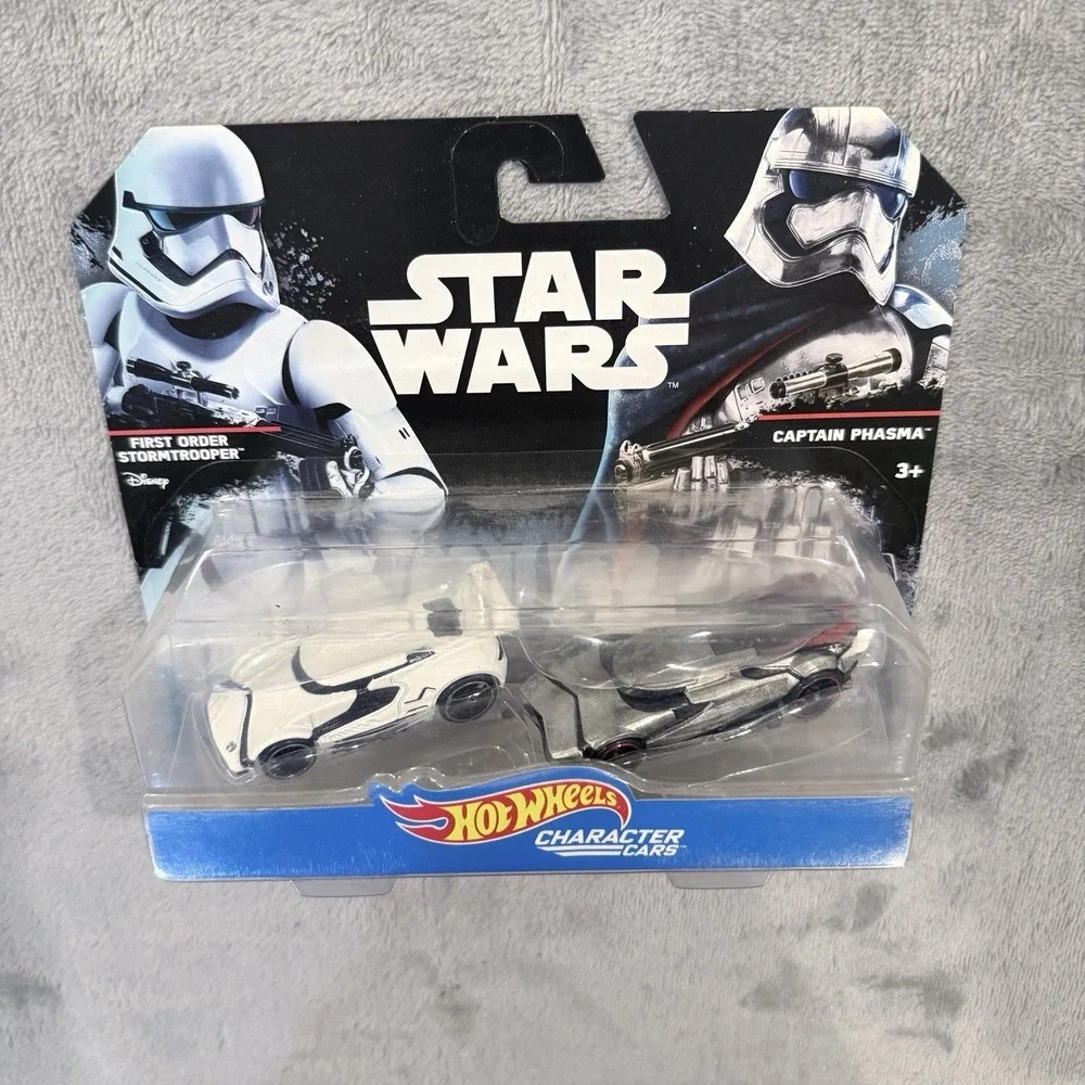 Hot Wheels Star Wars 2 Pack Stormtrooper Captain Phasma DXP99 Character Cars New