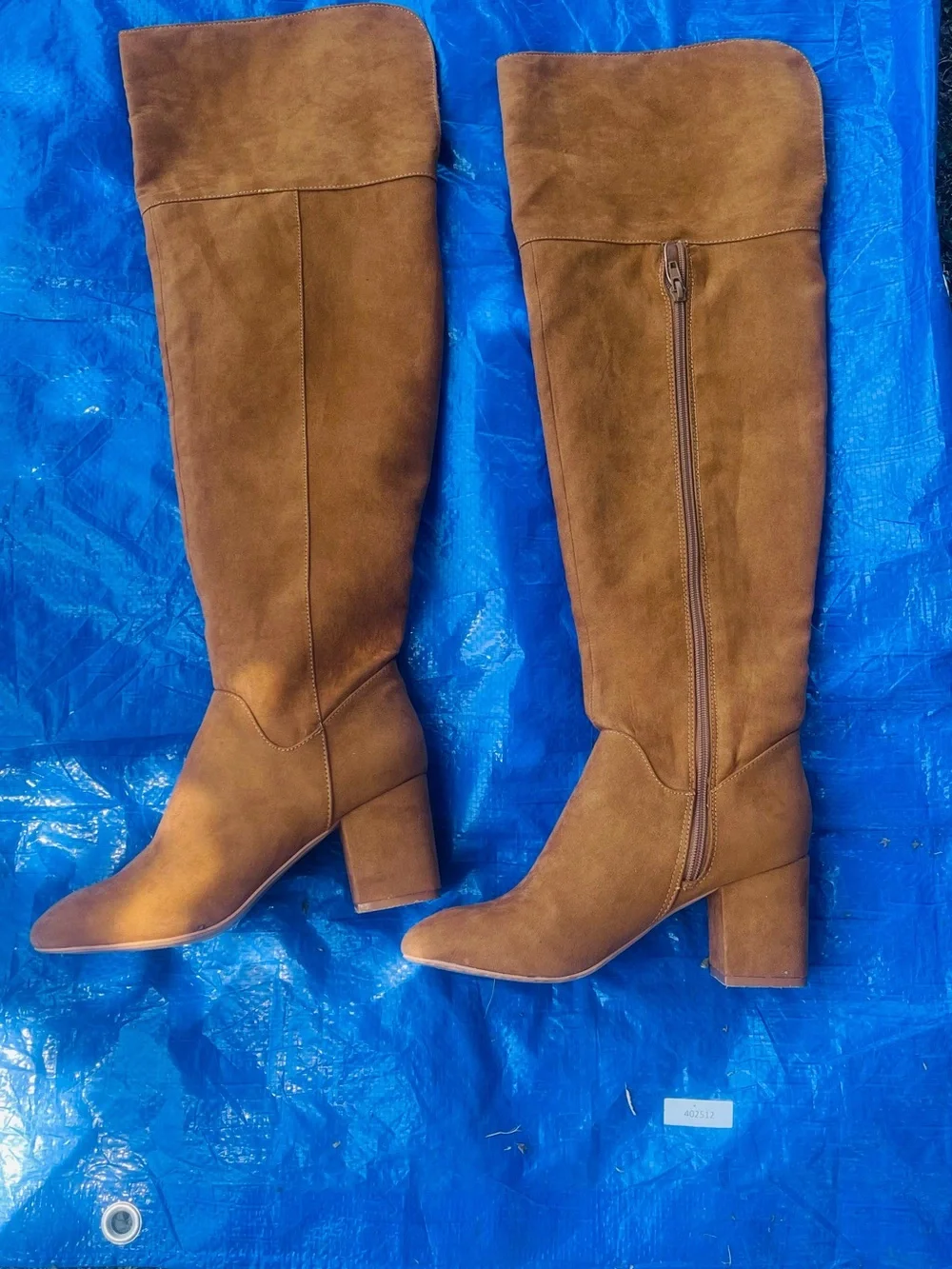 N/A stylish women