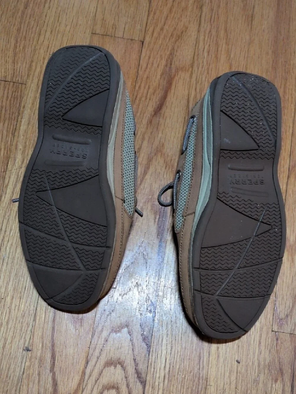 Sperry boy boat