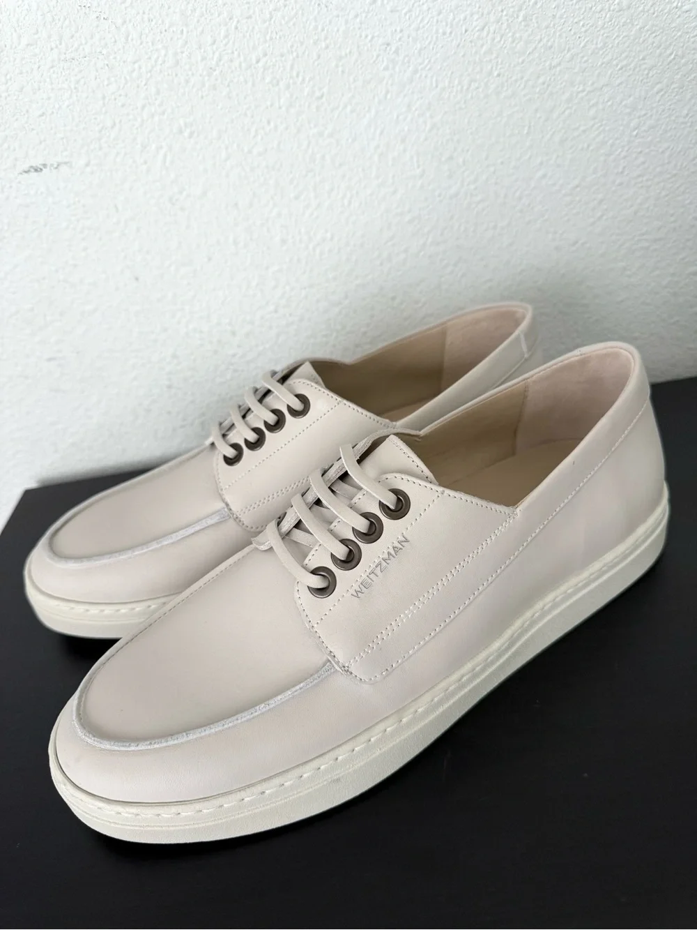 Stuart Weitzman comfort leather cushioned