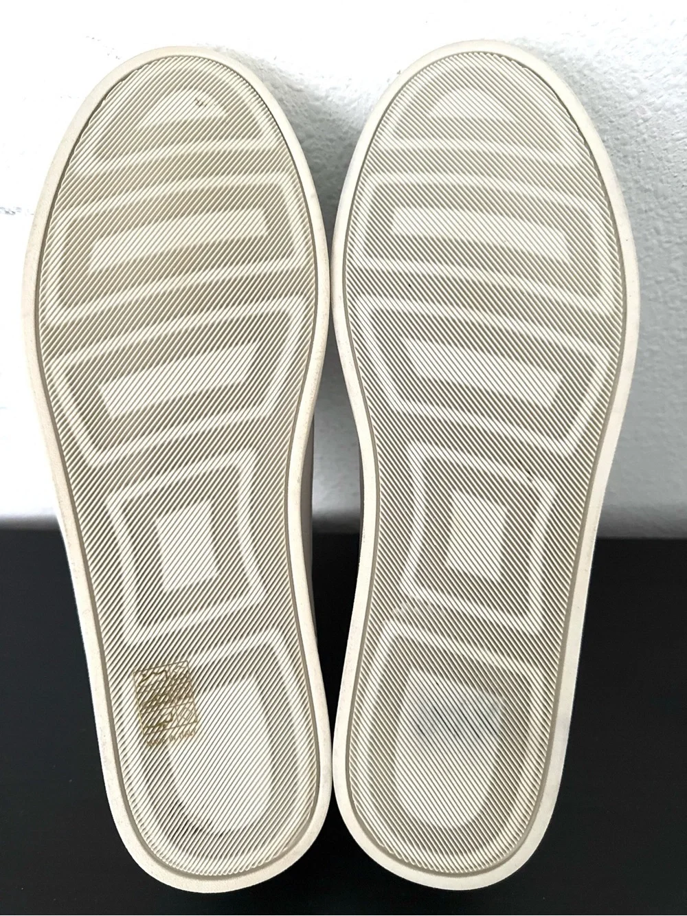Stuart Weitzman cream full