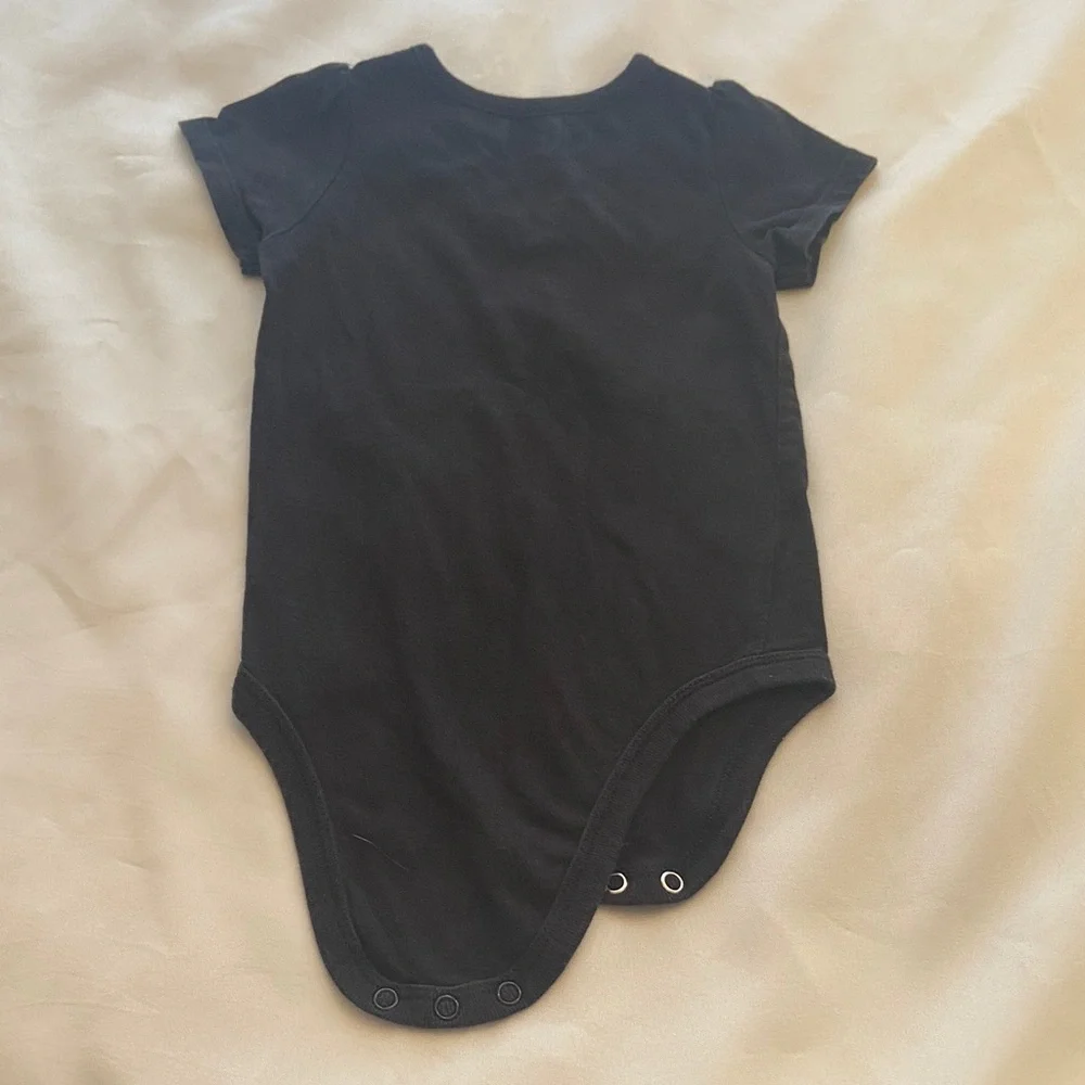 Garanimals charming black