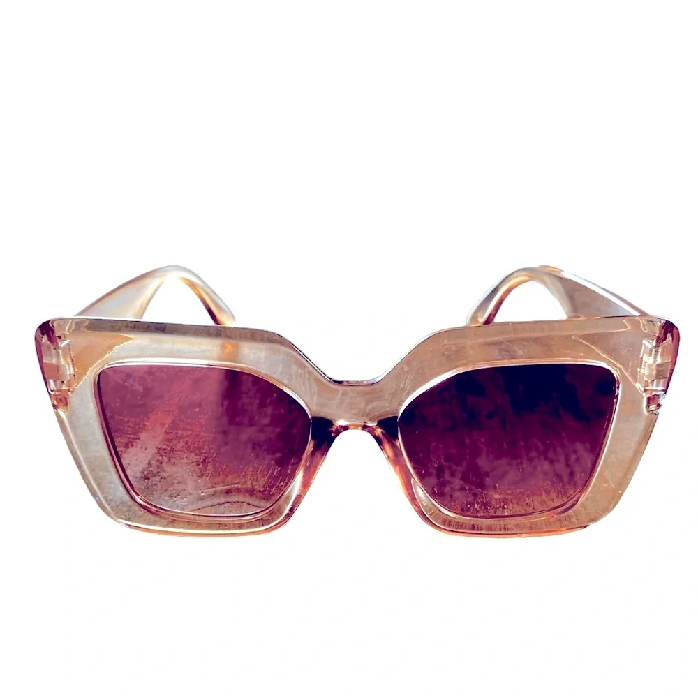 Queen Bee Boutique 🆕nip amber