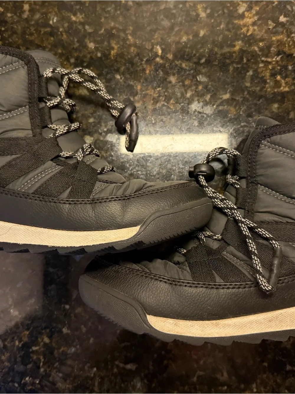Sorel upper lined insulation