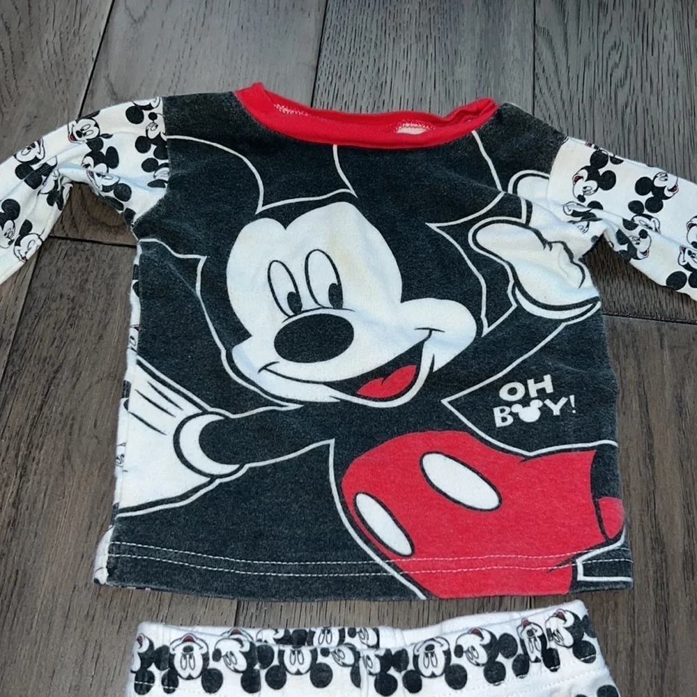 Long sleeve Mickey Mouse Disney pajamas boy/girl