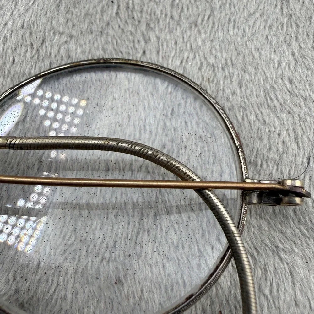 Vintage 12K Gold Filled Wire Frame Glasses Round Etched Gold Case
