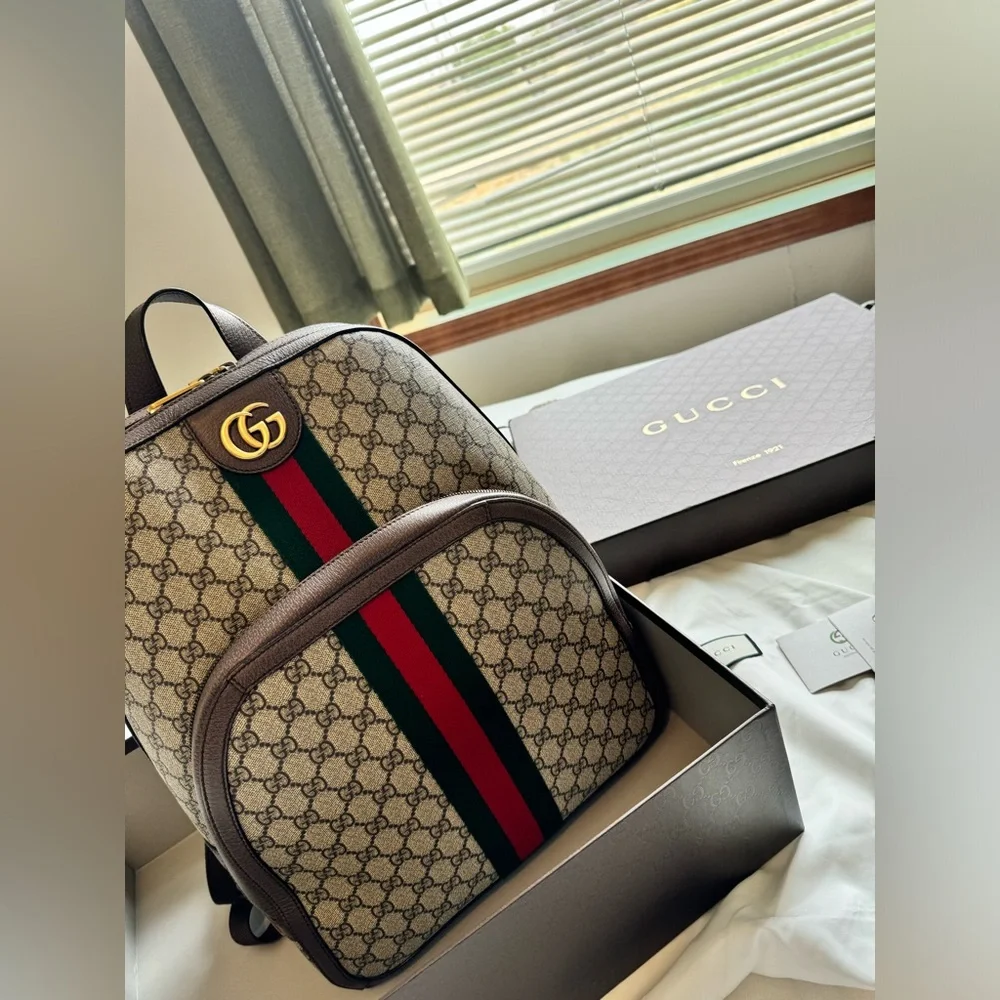Gucci hardware down