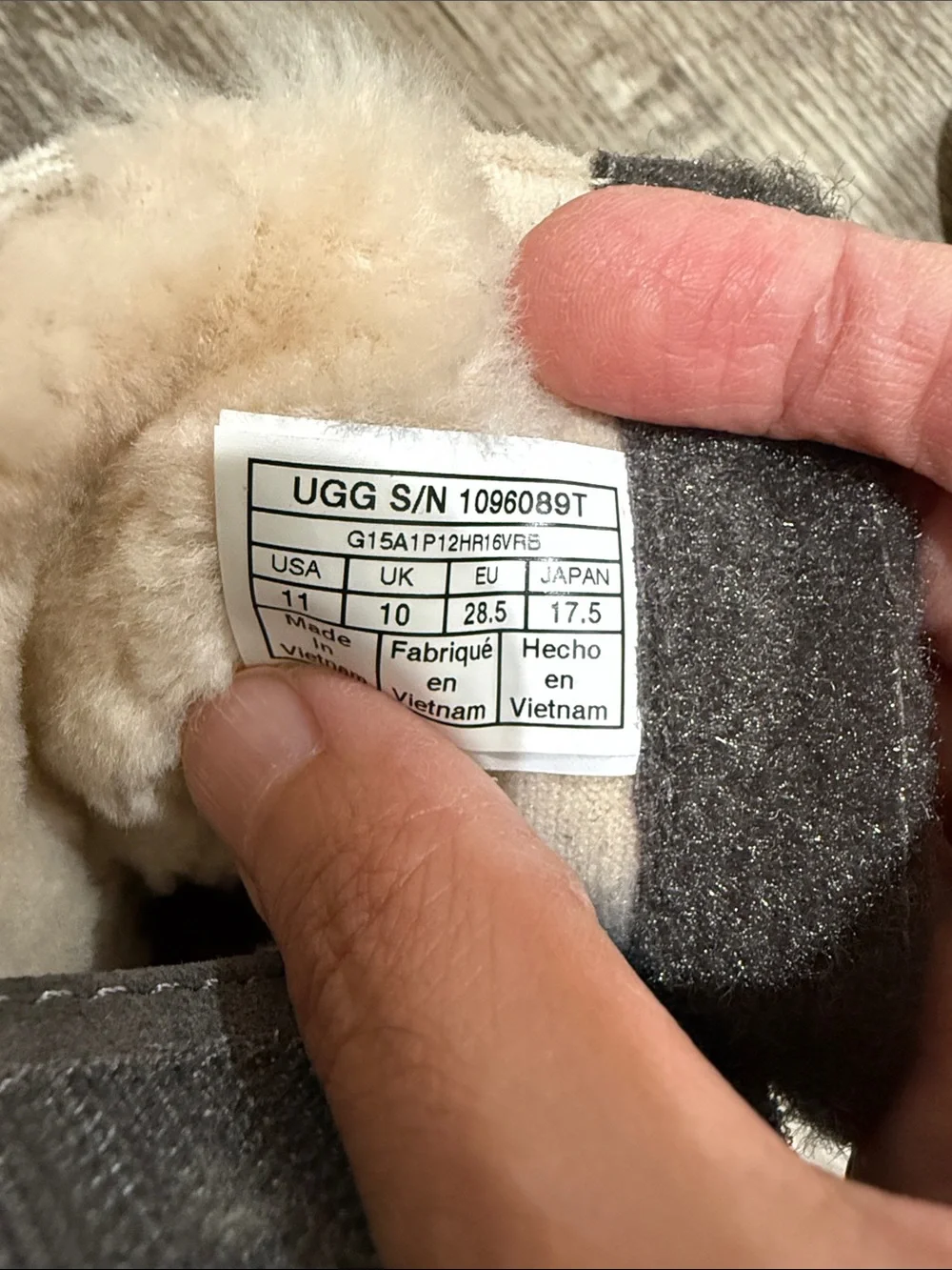UGG excellent