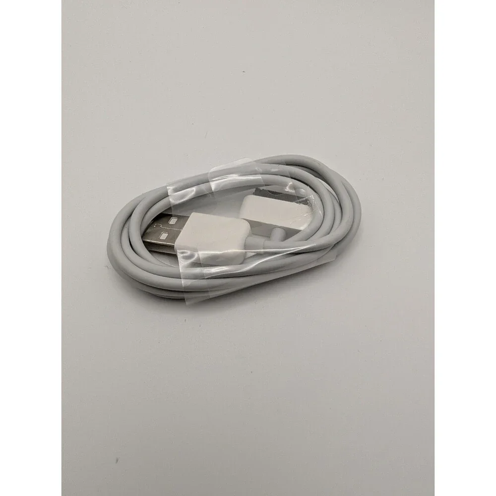 Gray USB 2.0 to 30-Pin Charge & Data Sync Cable, 1-Port Plastic Plain 3' long.