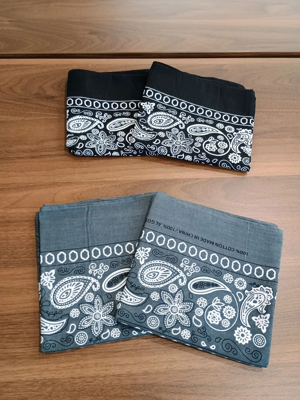 Men's Paisley Bandanas  - Black and Gray- Set Of 4