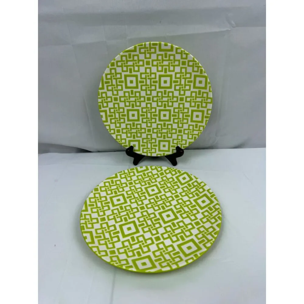 2 Crate & Barrel CHASE Salad Plates Kate Spain Lime/Green 8 1/2