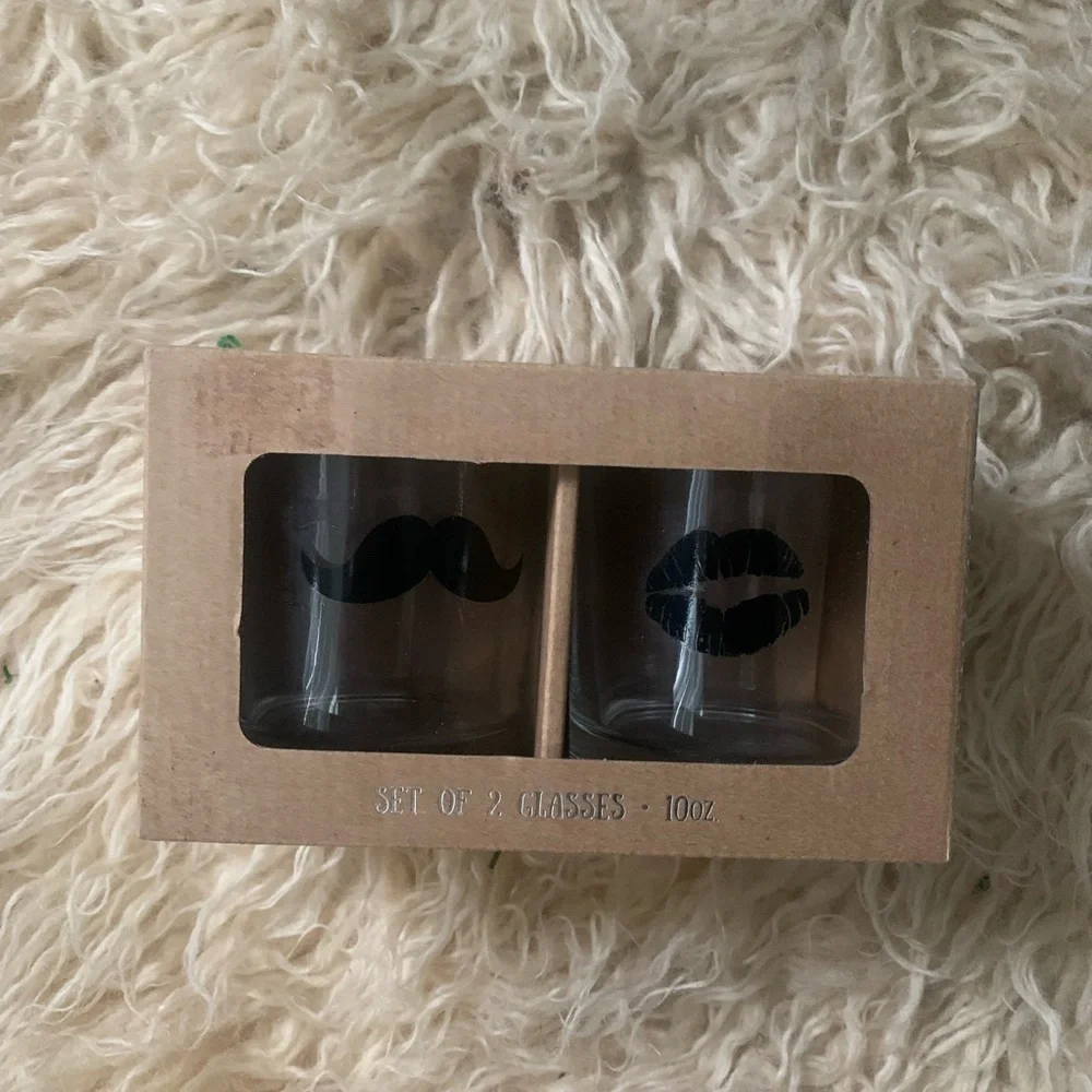 Shot Duo Set Mustache Lips Newlyweds Couple Engaged Dating Groom Bride