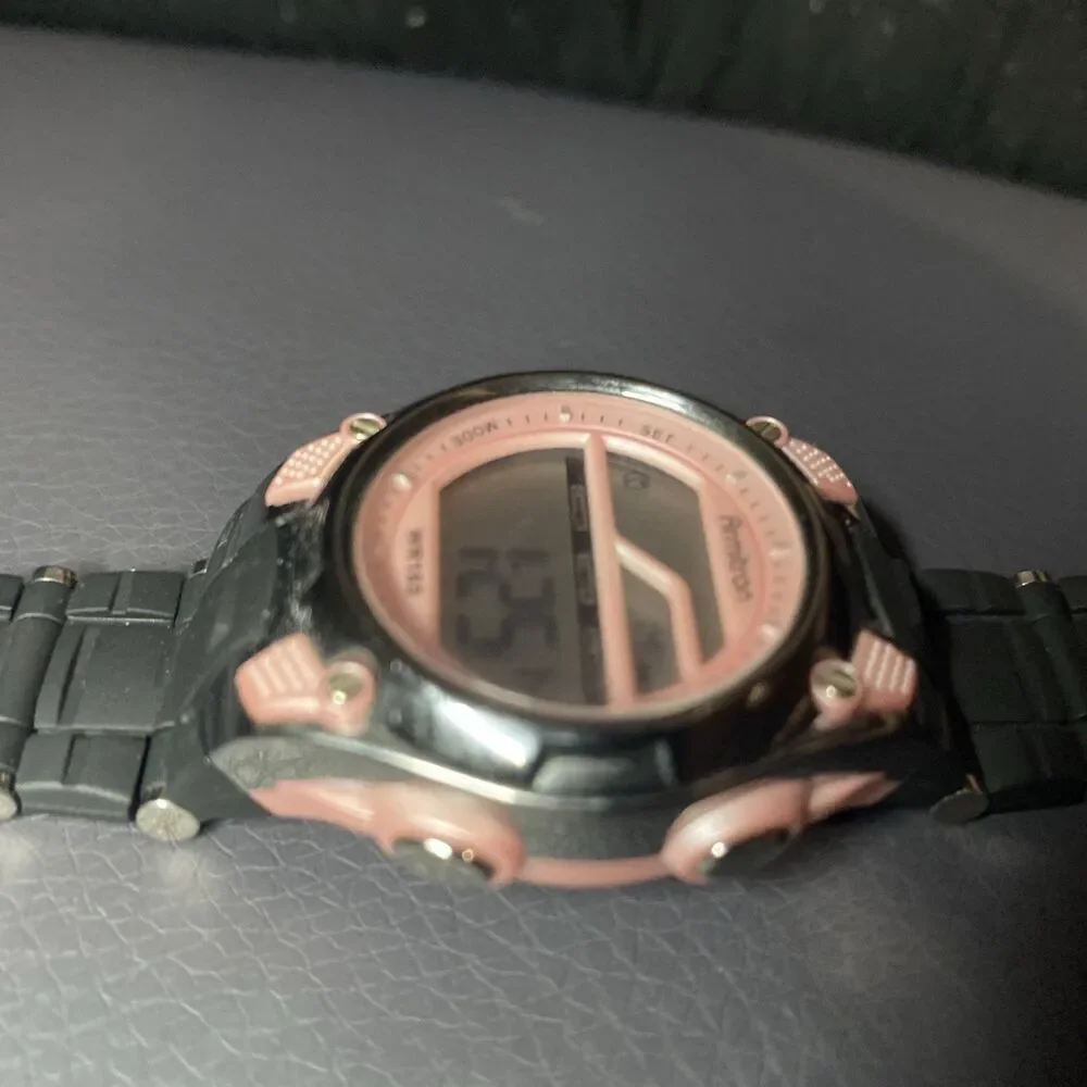VTG Armitron Chronograph WR165 All Sport Pink Watch Silver Tone Case Black Band
