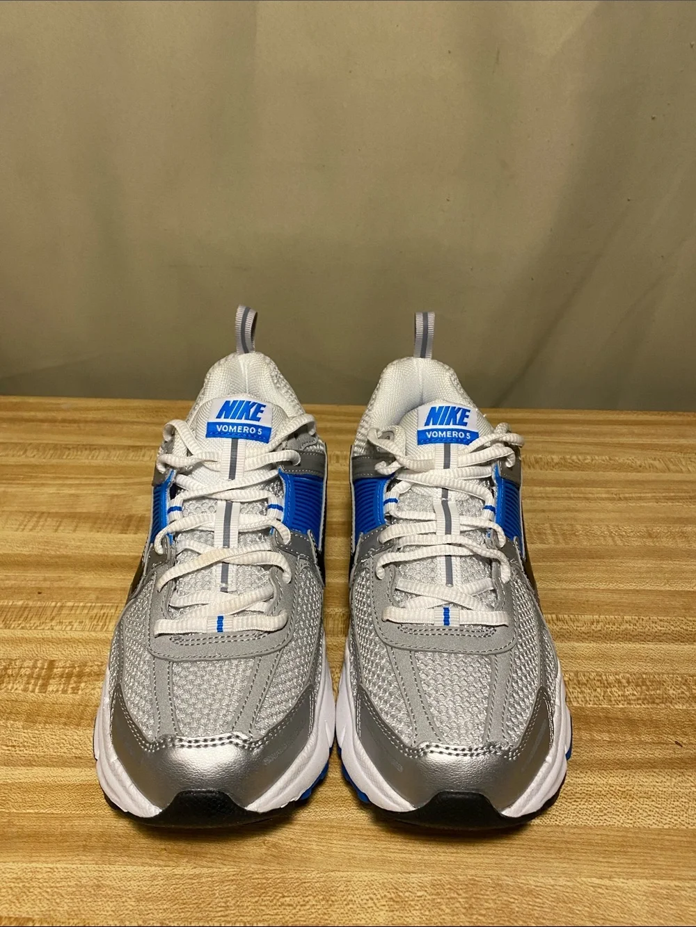 Nike comfortable sneakers