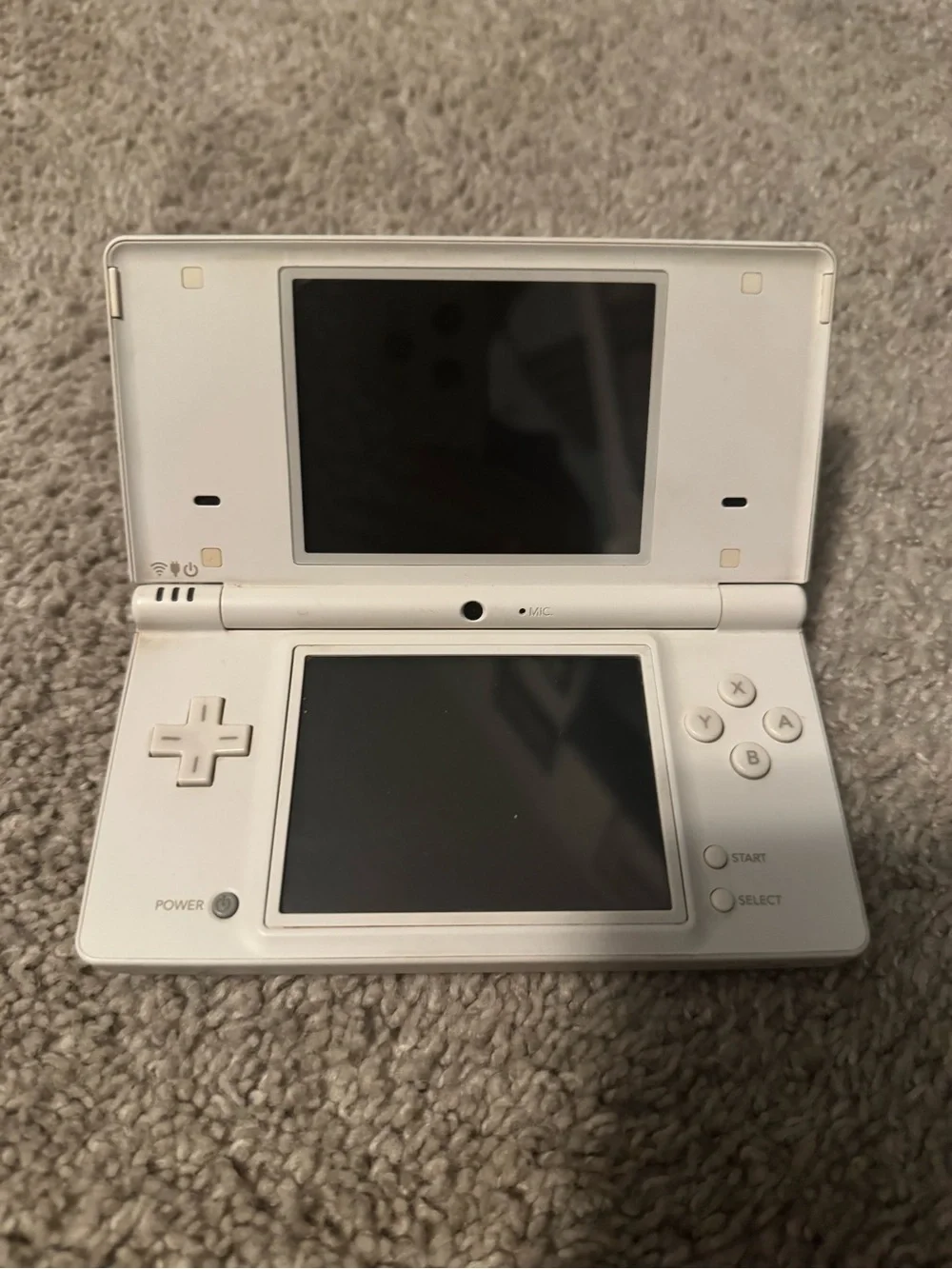 Nintendo white dsi