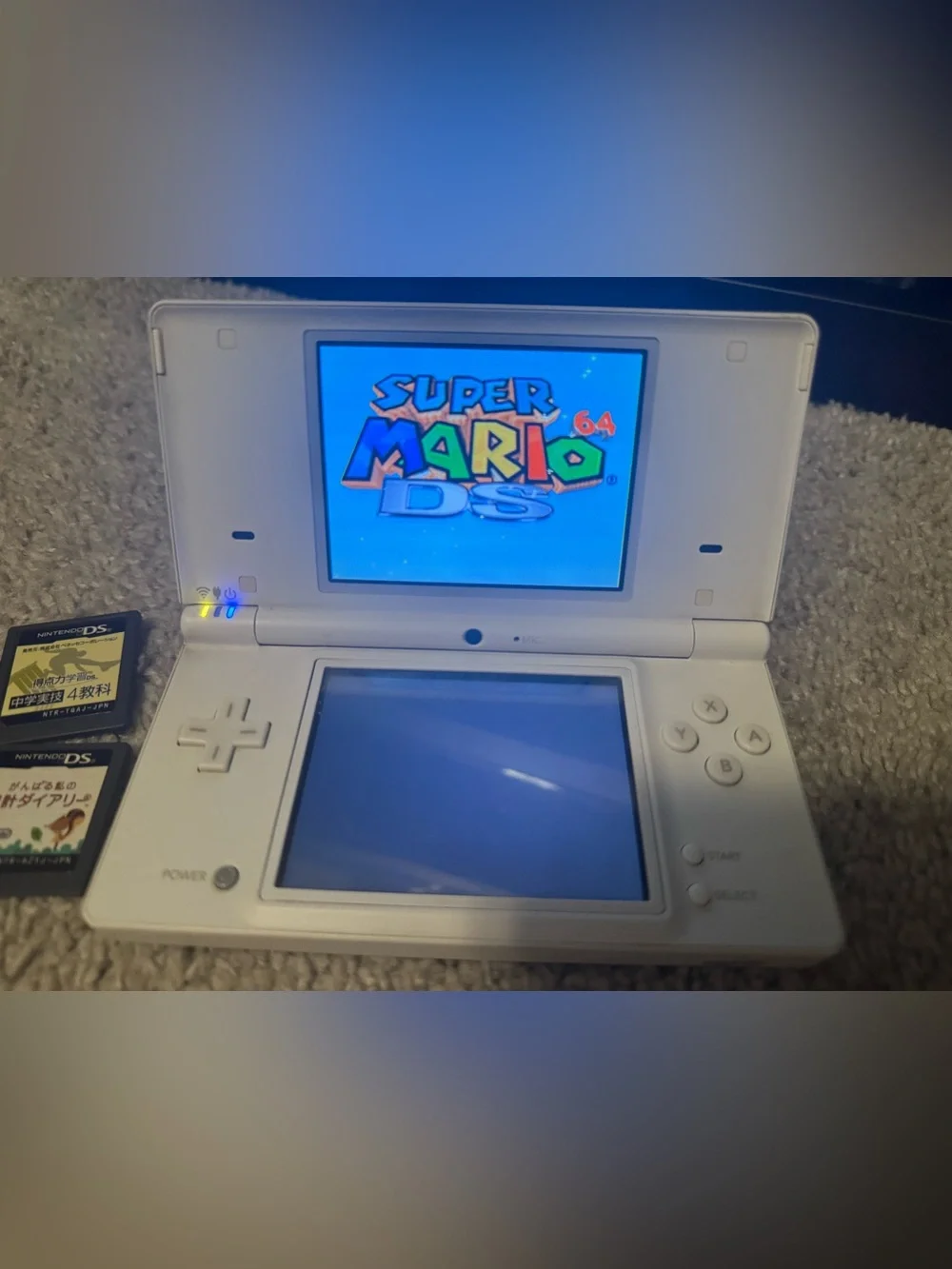 Nintendo white dsi