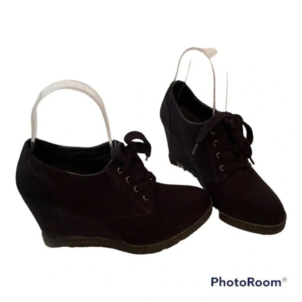 X-Appeal Black Wedge Ankle Boot Size 6