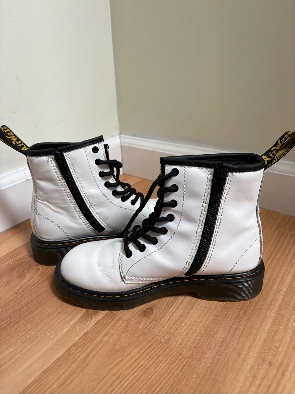 Dr. Martens edgy laces review