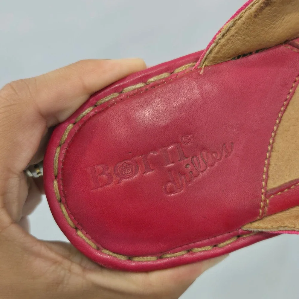 Born W9677 Pink Multi Color Striped Espadrille Wedge Sandals Womens Size 7/38