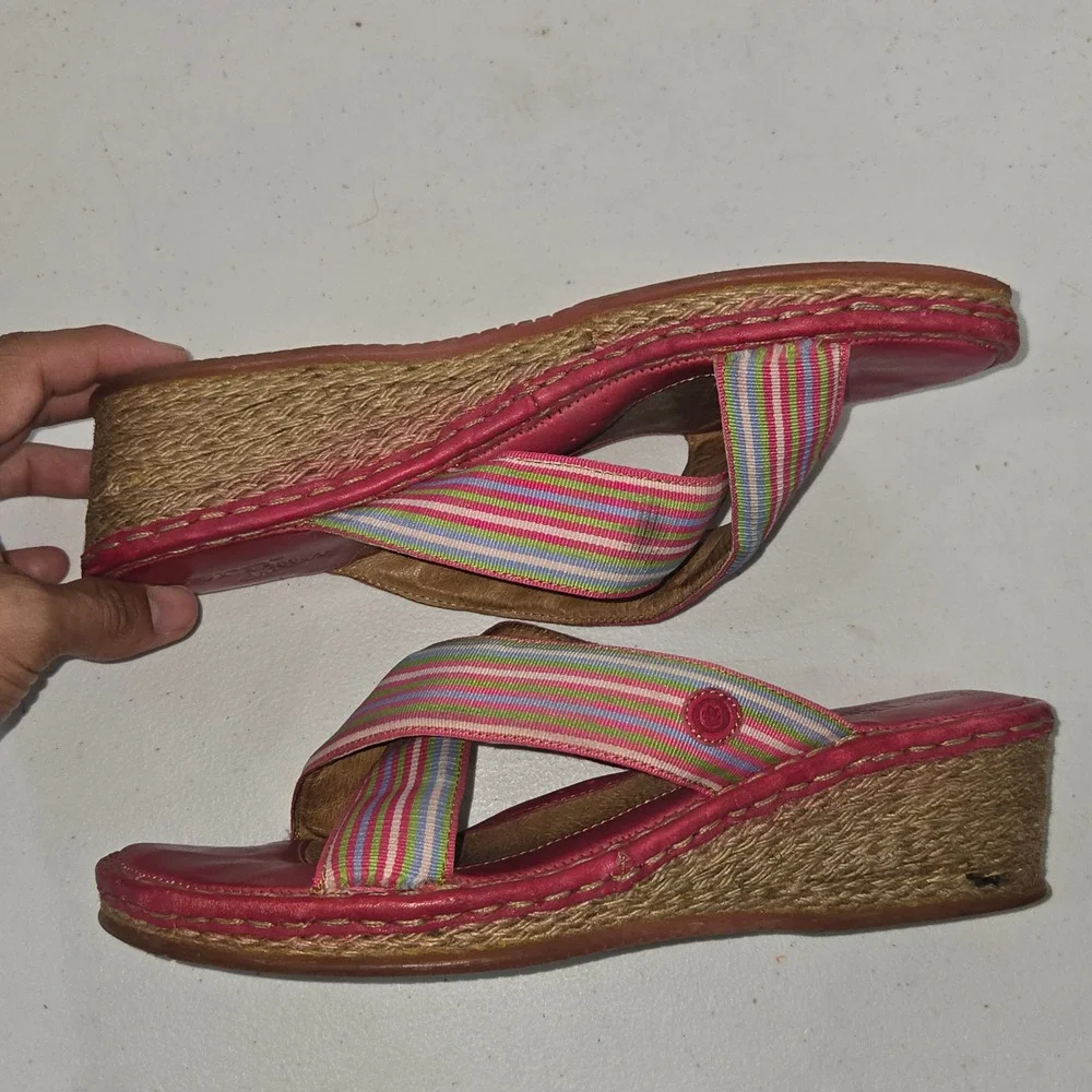 Born W9677 Pink Multi Color Striped Espadrille Wedge Sandals Womens Size 7/38