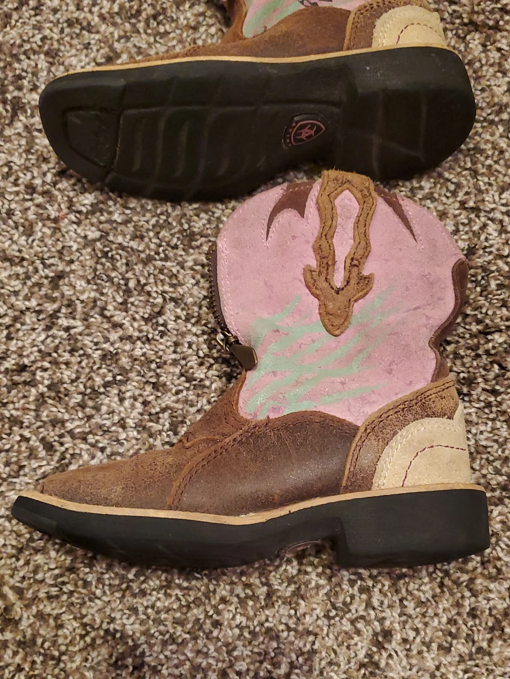 Ariat girls zip