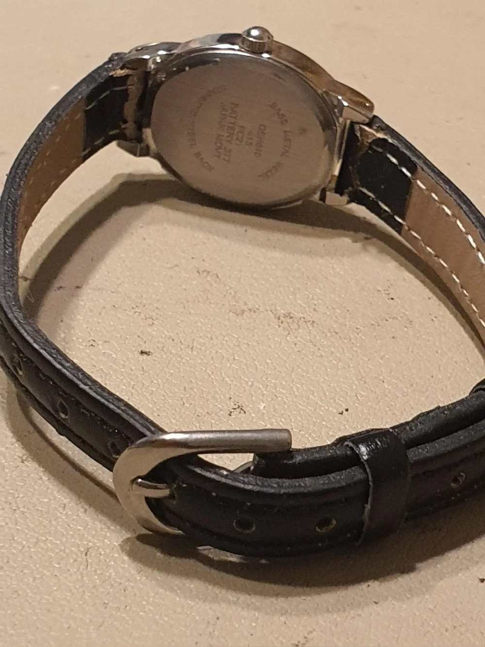 🦋10/$20🦋 GEN810 Silver/White Leather Women's Watch