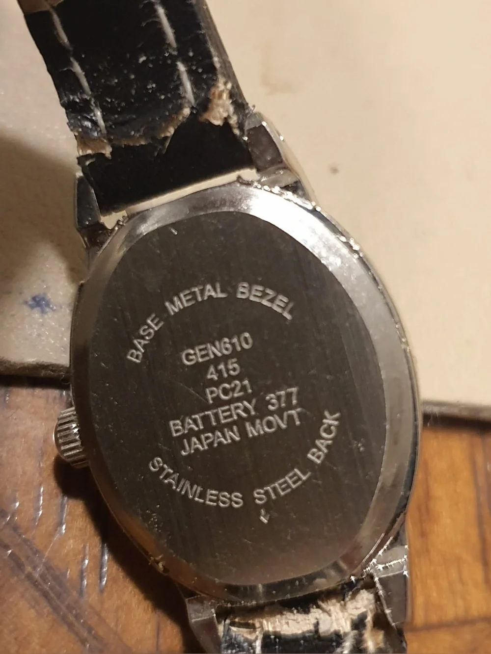🦋10/$20🦋 GEN810 Silver/White Leather Women's Watch