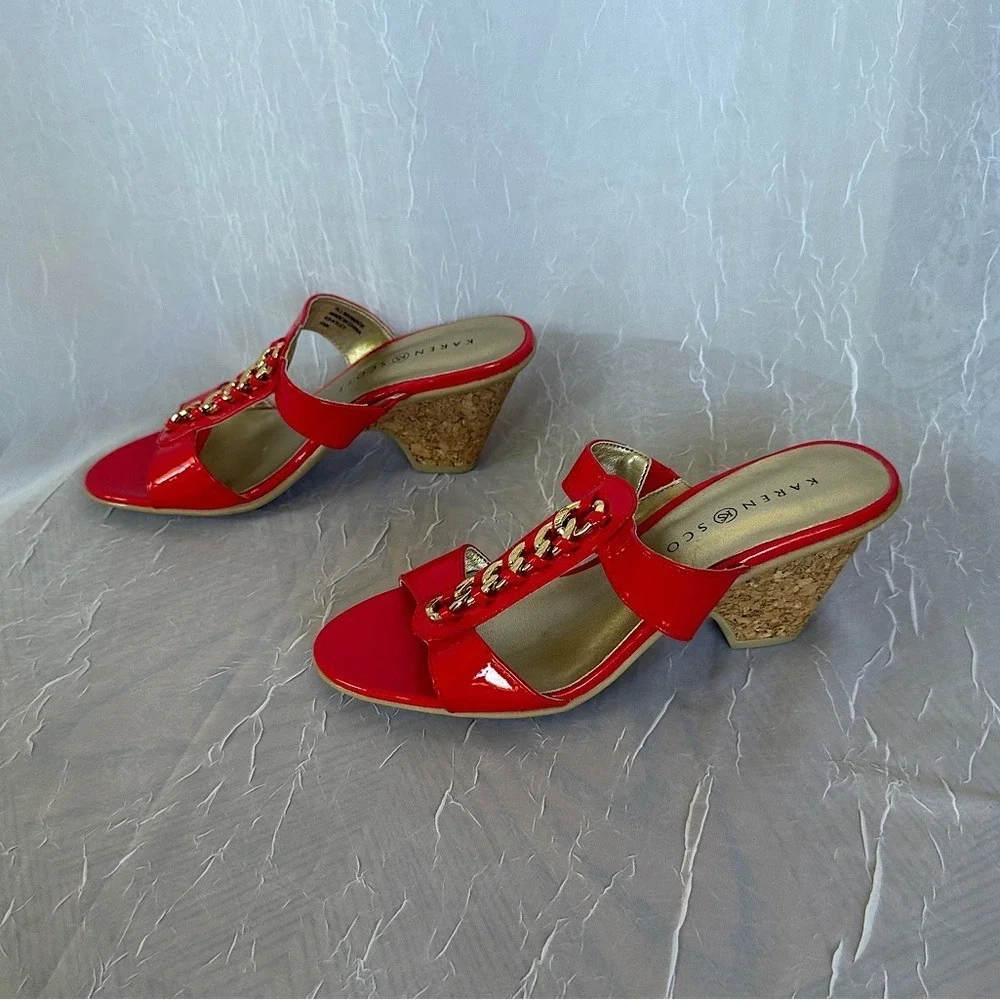 3/$20💥 Karen Scott Red & Gold Chain Embellished Slip On Kyley‎ Wedge Cork Heels