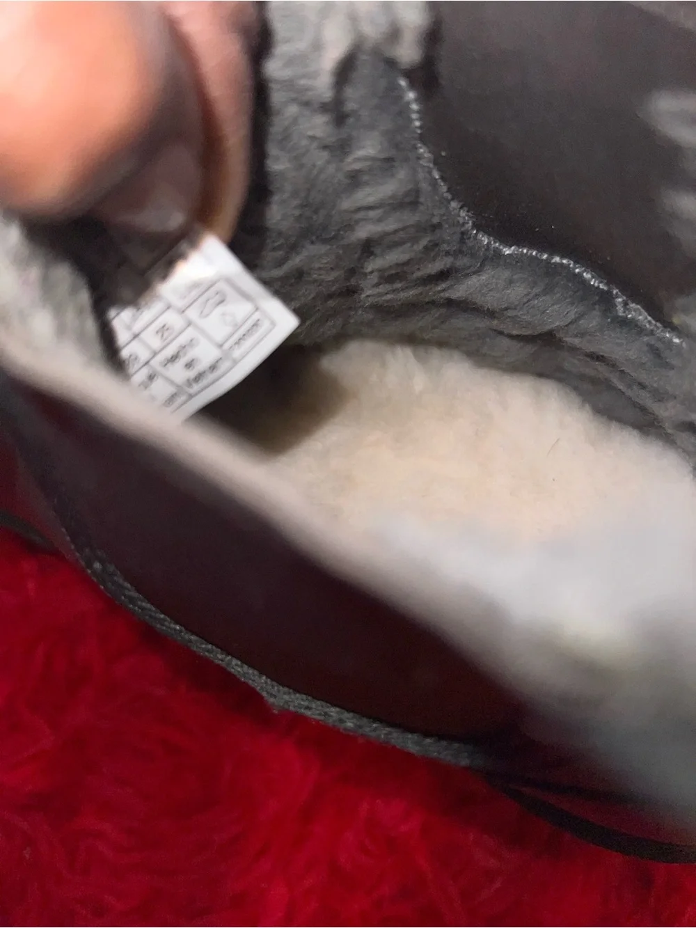 UGG pairs bottom