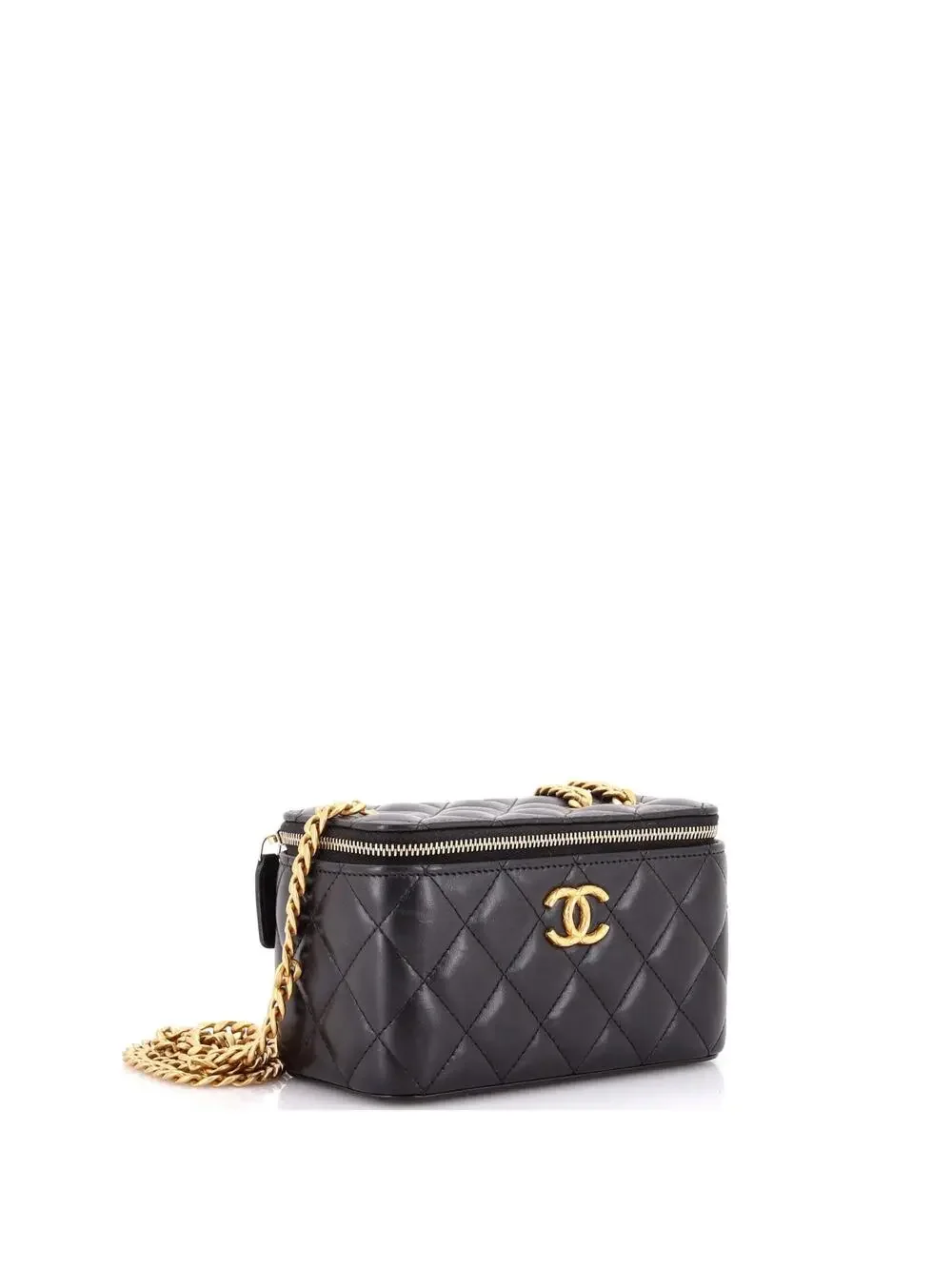 CHANEL elevate your