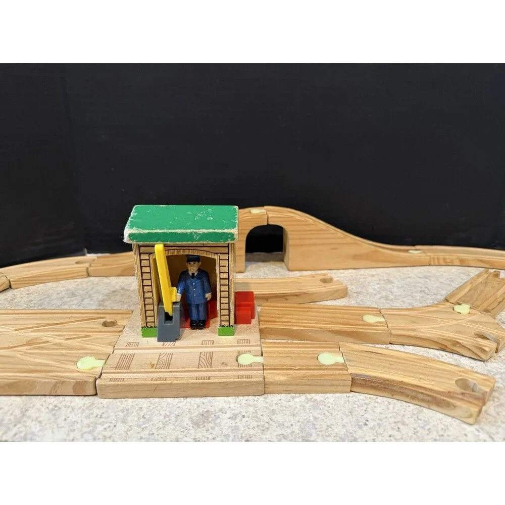 N/A large thomas