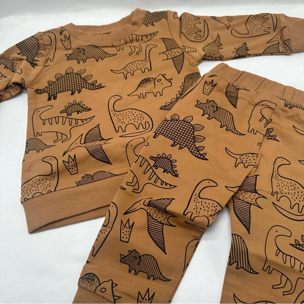 Baby dinosaur matching