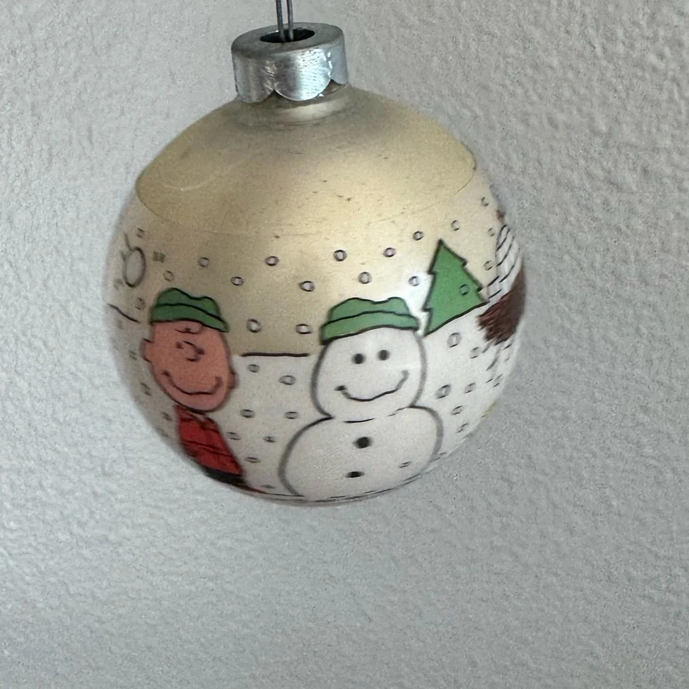 Hallmark vintage peanuts