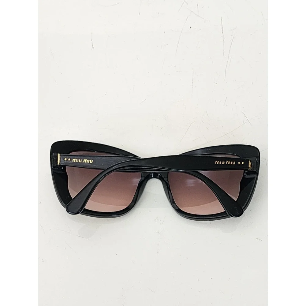 Miu Miu lenses are
