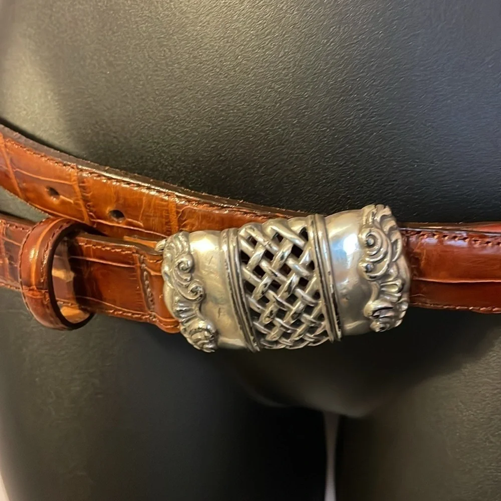 N/A leather vintage