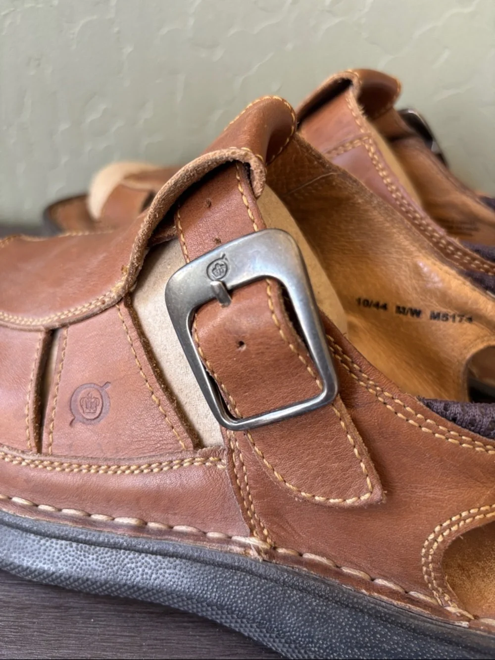 Born Joshua Brown Leather Open Toe‎ Fisherman’s Sandal Size 10 / EU 44
