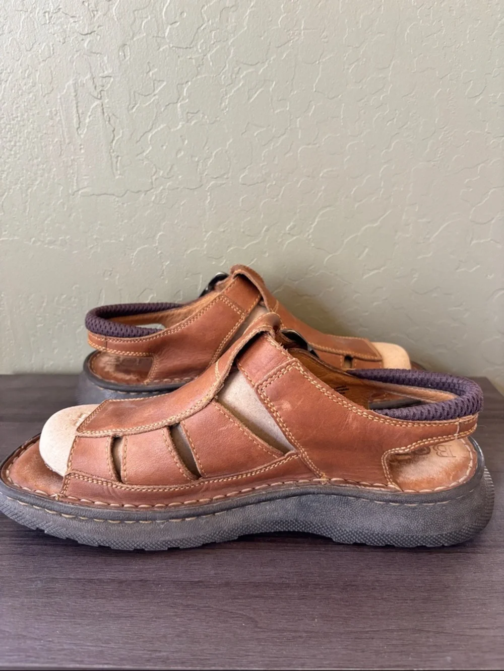 Born Joshua Brown Leather Open Toe‎ Fisherman’s Sandal Size 10 / EU 44