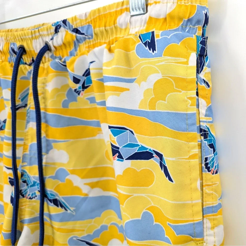 Coastal Preppy Seagull Print Swim Trunks Club Room Yellow Blue Size‎ M