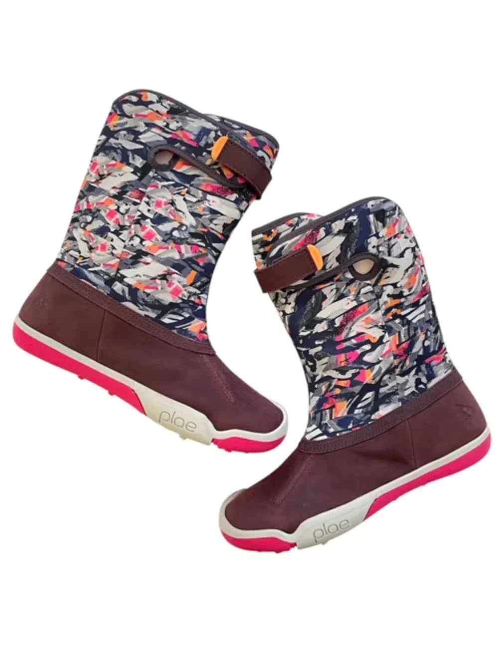 NEW plae boots