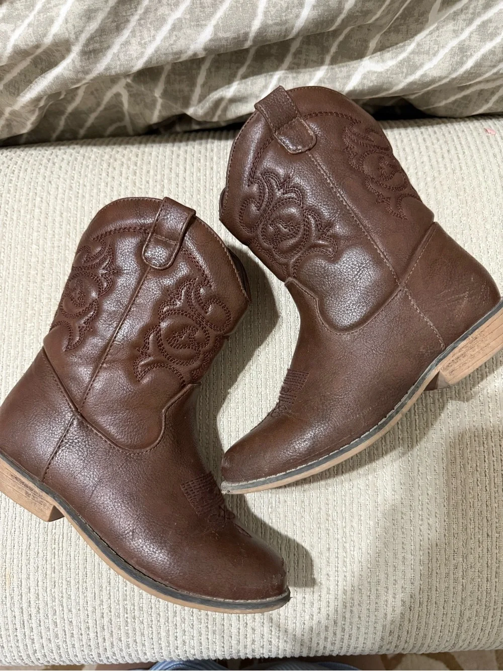 Cat & Jack Brown Embroidered Kids Cowboy Boots