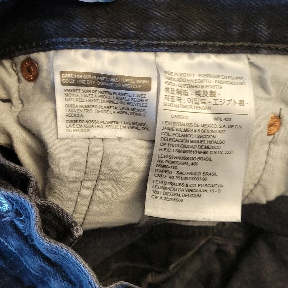 Levis 34 fly worn