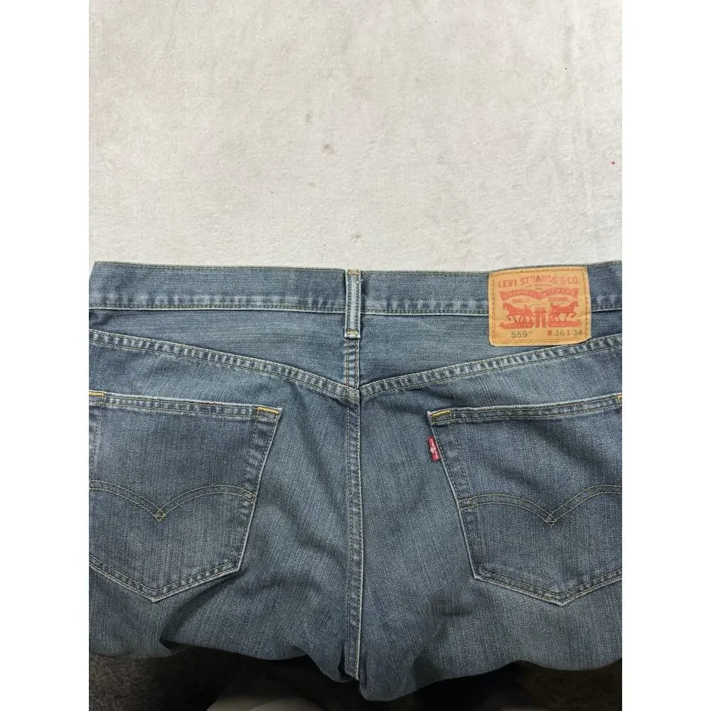 Levi’s 559 Men’s Jeans 36x34 Relaxed Straight Leg Medium Wash Blue Denim