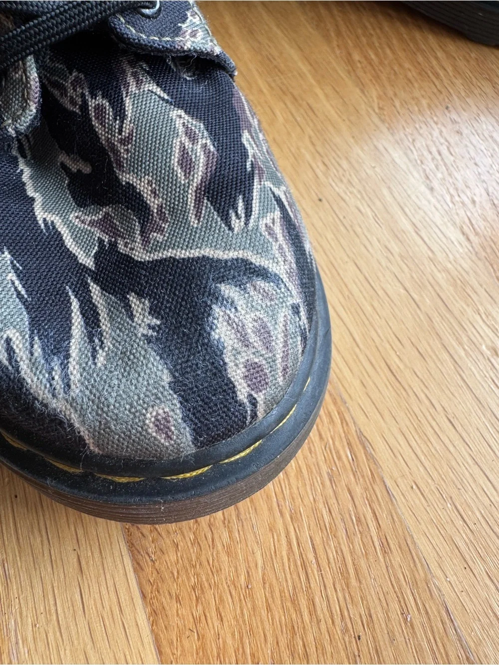 Dr. Martens classic dr