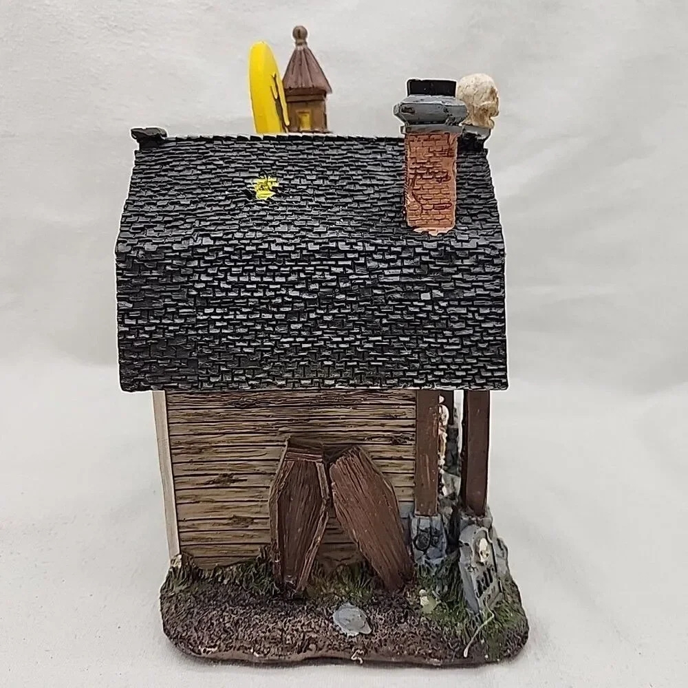 House Torture Barn Halloween Village Animated Music FG Square LED Illuminated