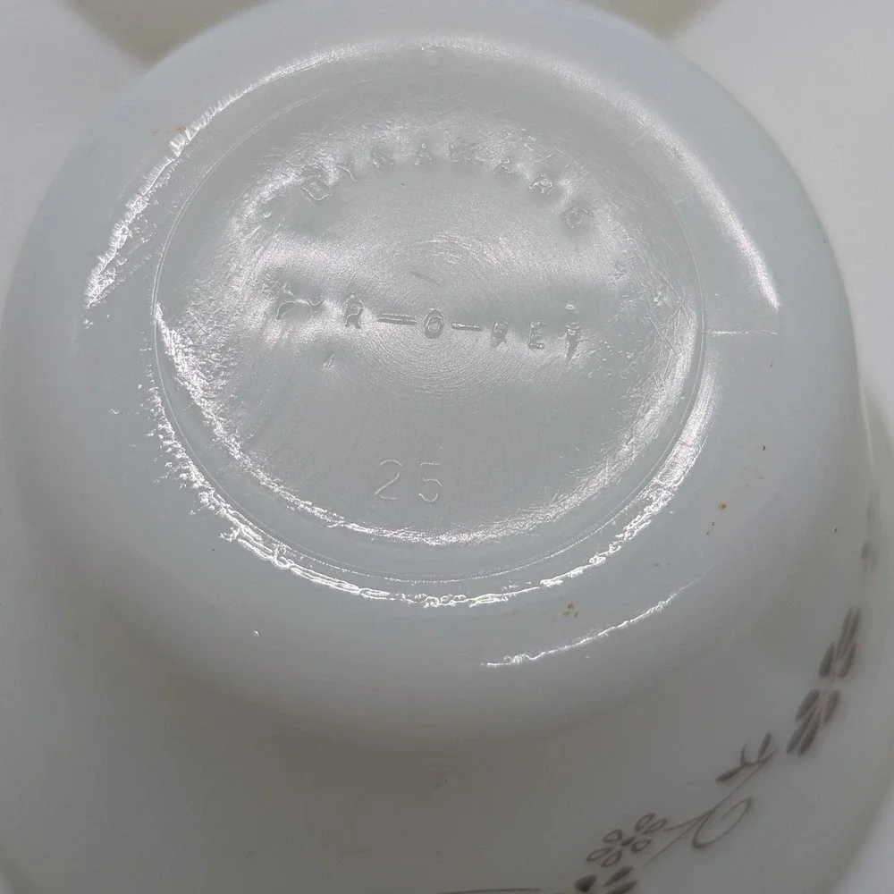 Pyrex vintage dynaware