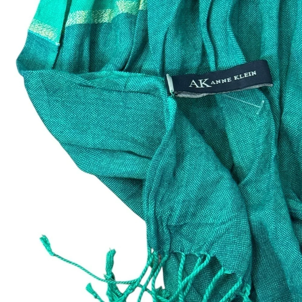 Anne Klein chic anne