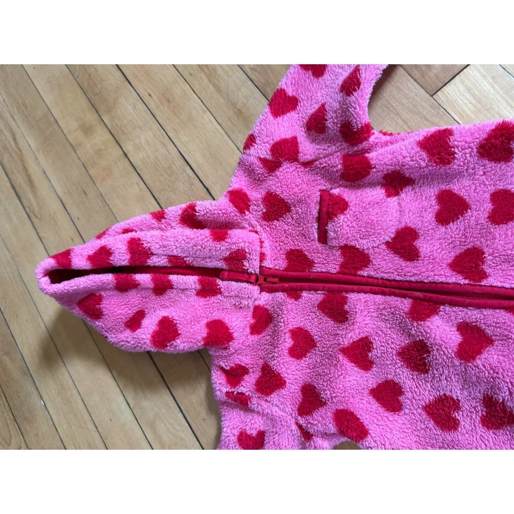 Hanna Andersson pink fleece red‎ heart one piece hooded jumpsuit infant