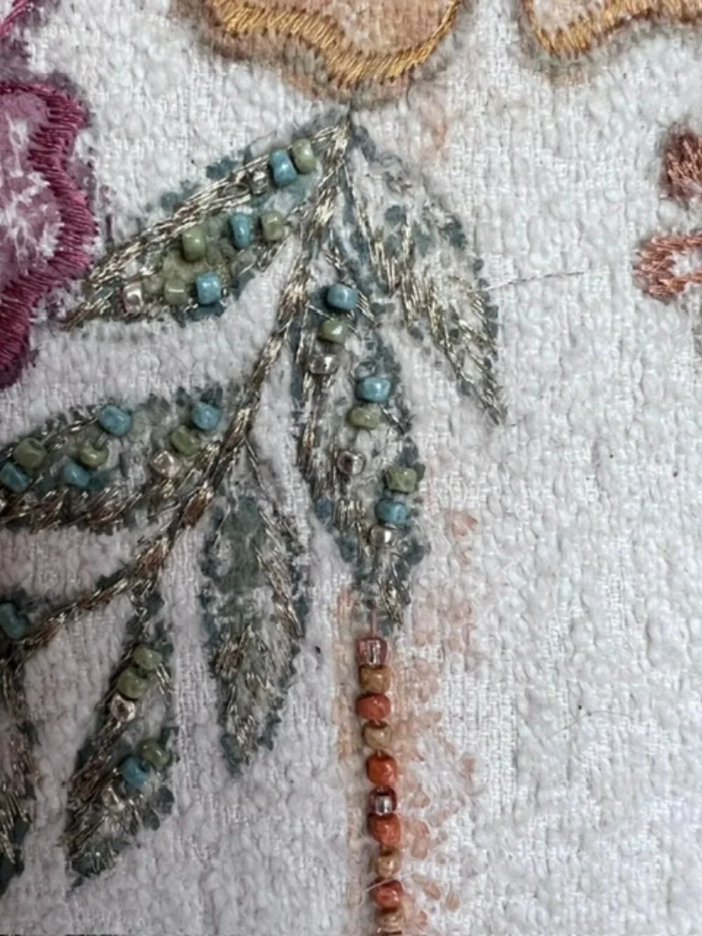 Unique Vintage vintage embroidered