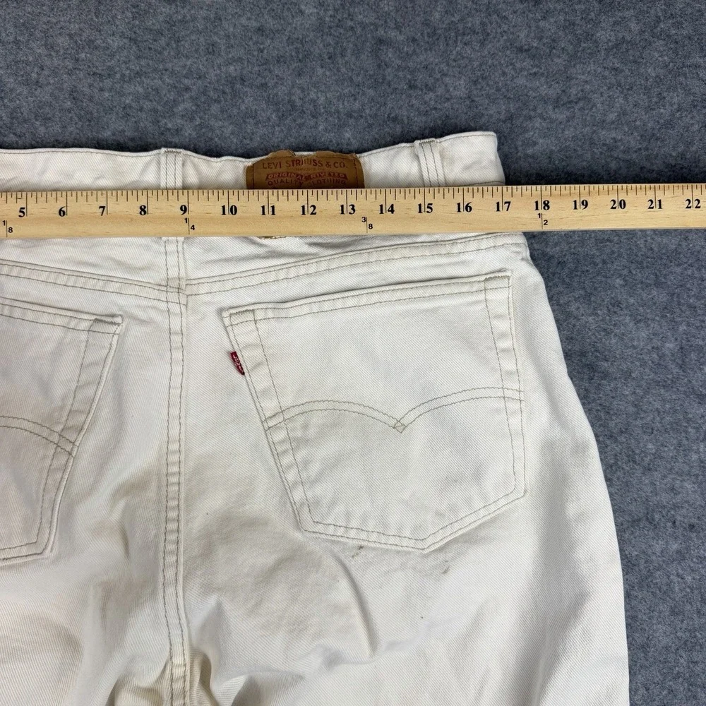 Levi's 550 Cream White Relaxed Tapered Men's Jeans 38x32 90s 80s Vintage